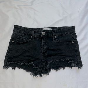 Mudd black stretchy jeans shorts